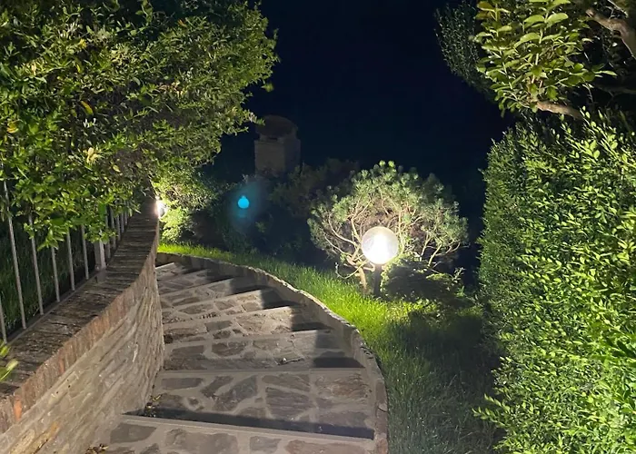Casa Nelle Langhe Vakantiehuis *