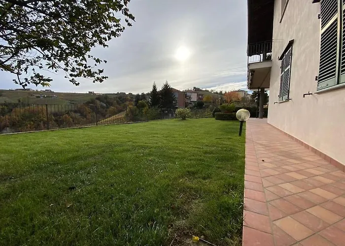 Casa Nelle Langhe * Castiglione Tinella