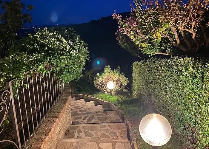 Casa Nelle Langhe Semesterbostad *